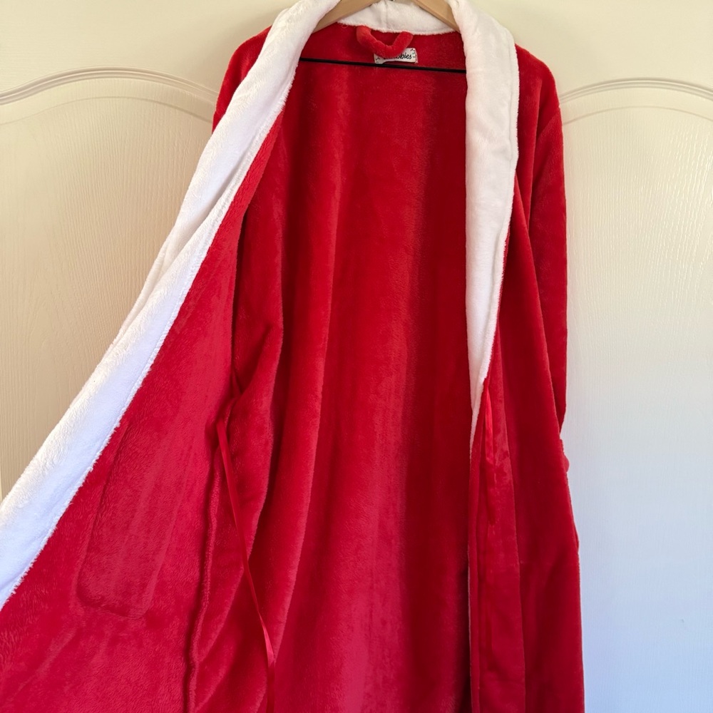 Chubbies “The Santa Robe” - Picture 3 of 5
